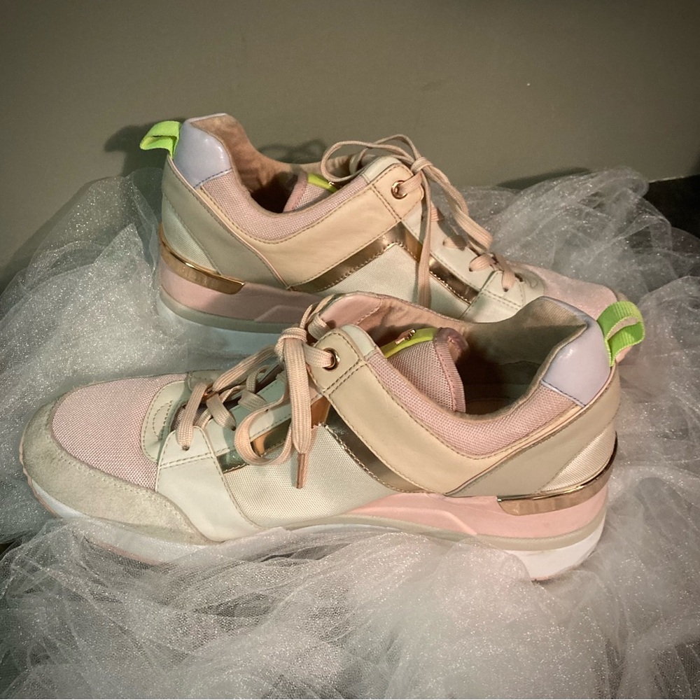 Michael Kors Women's Sneakers.